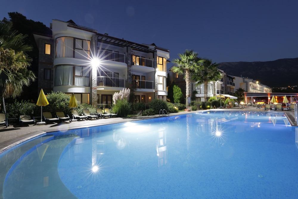 Golden Life Heights Deluxe Suite Hotel - Adult Only Oludeniz Exteriér fotografie