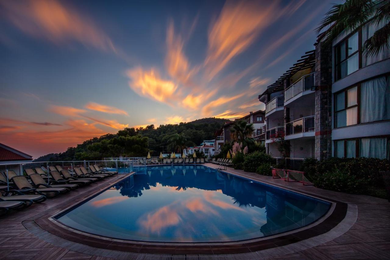 Golden Life Heights Deluxe Suite Hotel - Adult Only Oludeniz Exteriér fotografie